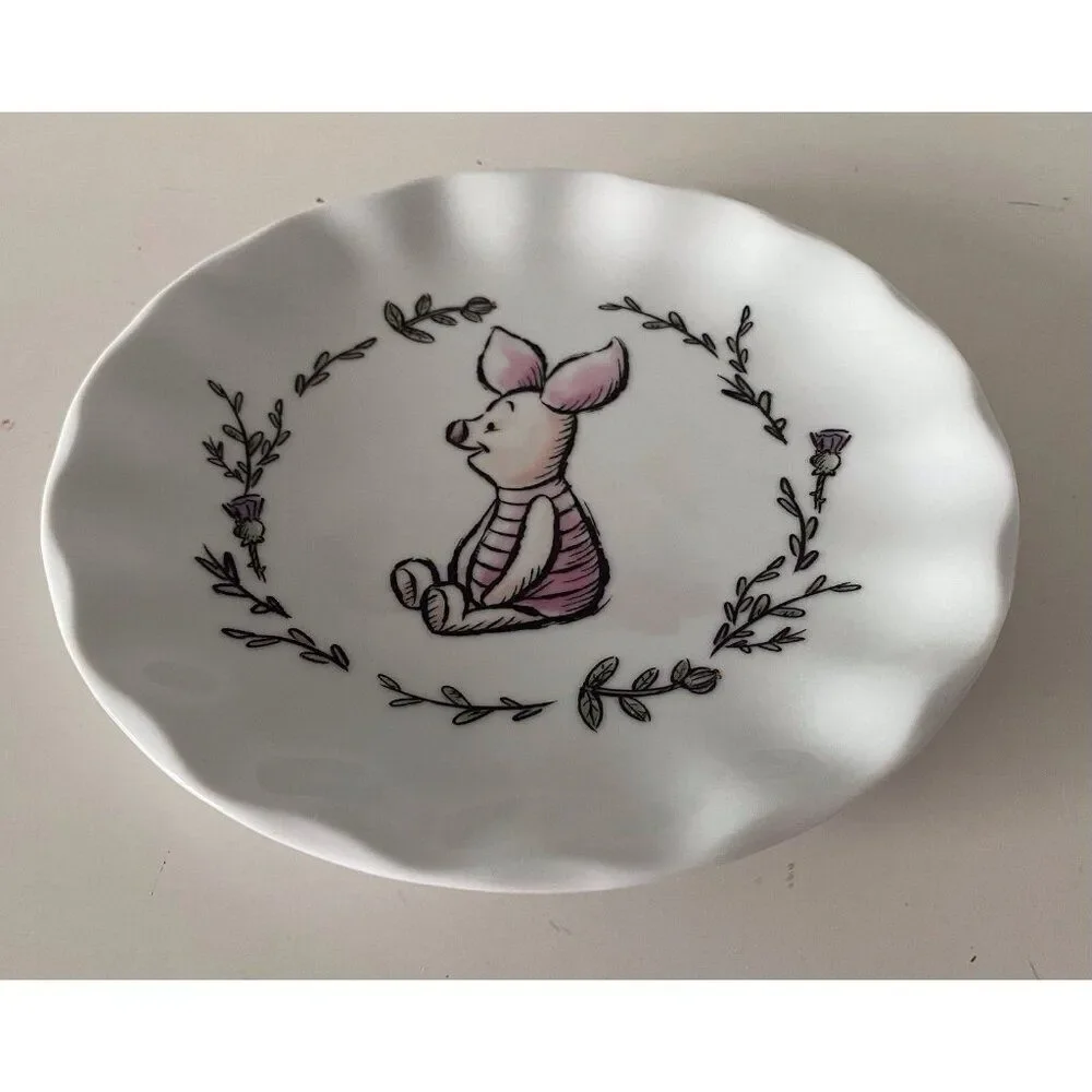 Disney Winnie The Pooh Piglet Walking Along‎ Scalloped Ceramic Salad Plate NEW